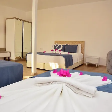 Demyra Boutique Szálloda *